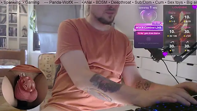 Snapshot of Panda-WolfX chatting on 07.09.26 Panda-WolfX online show from 07.09.26