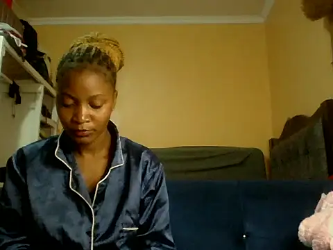 sexybaddie27 online show from 07.10.26
