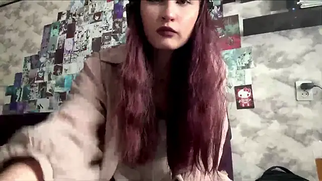 SuzanMoote online show from 07.13.26