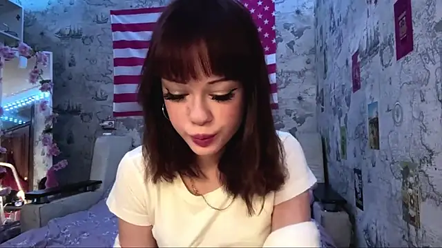 Snapshot of JenineAlatorre chatting on 07.09.26 JenineAlatorre online show from 07.09.26