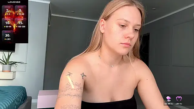 Snapshot of Stefany_Bloserful chatting on 07.25.26 Stefany Bloserful online show from 07.25.26