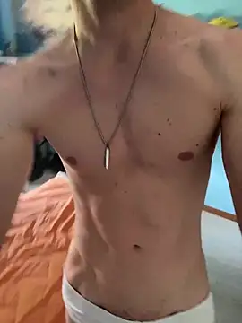 Toyboy1095 online show from 07.06.26