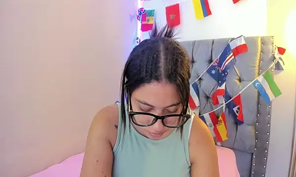 Snapshot of Kataleya_Monet_ chatting on 07.15.26 Kataleya Monet online show from 07.15.26