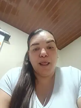 Snapshot of Zuleyka_47 chatting on 07.12.26 Zuleyka 47 online show from 07.12.26
