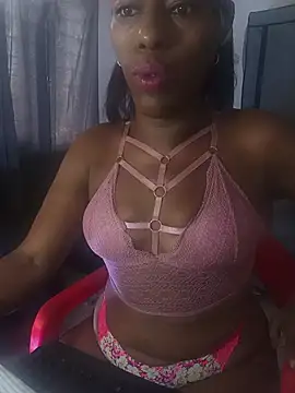 Snapshot of Zaphira_Big_Clit chatting on 07.22.26 Zaphira Big Clit online show from 07.22.26