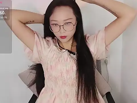 Snapshot of JiaQi-170 chatting on 07.07.26 JiaQi-170 online show from 07.07.26