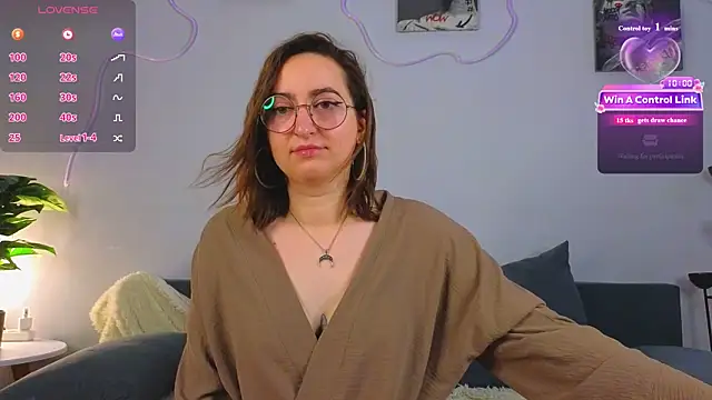Snapshot of teasemilf chatting on 07.22.26 teasemilf online show from 07.22.26