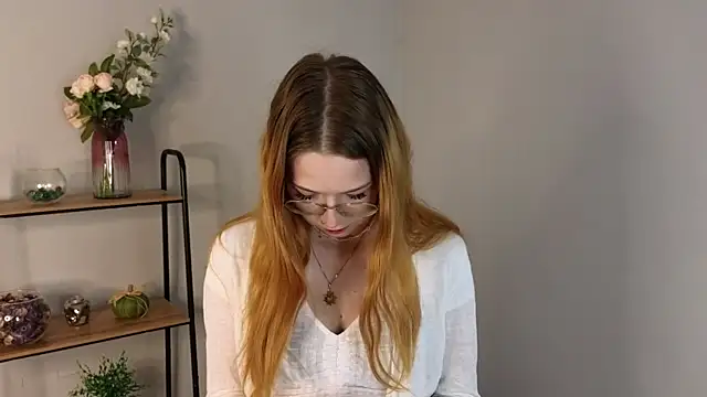 Snapshot of Barbara__Blake chatting on 07.24.26 Barbara Blake online show from 07.24.26