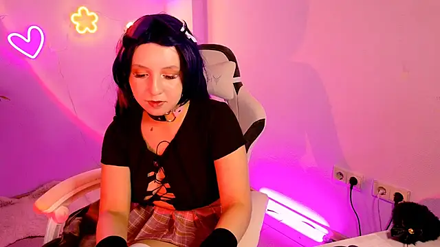 NellyDrew online show from 07.15.26
