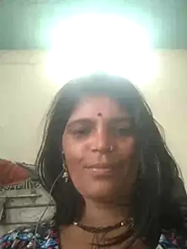 Snapshot of Madhuri56 chatting on 07.11.26 Madhuri56 online show from 07.11.26