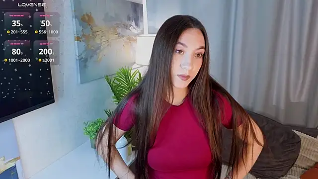 Snapshot of JinnyMenzella chatting on 07.26.26 JinnyMenzella online show from 07.26.26