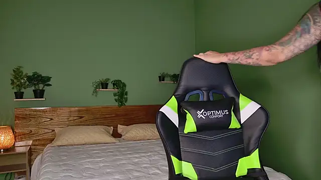 Rileywomms online show from 07.16.26