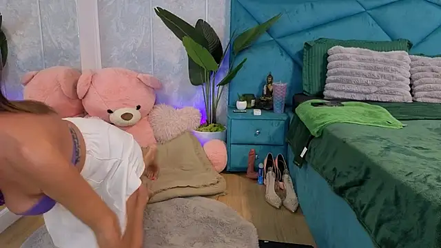 JasmineNoirr online show from 07.28.26