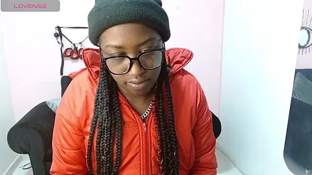 Snapshot of aylany_brunett chatting on 07.22.26 aylany brunett online show from 07.22.26