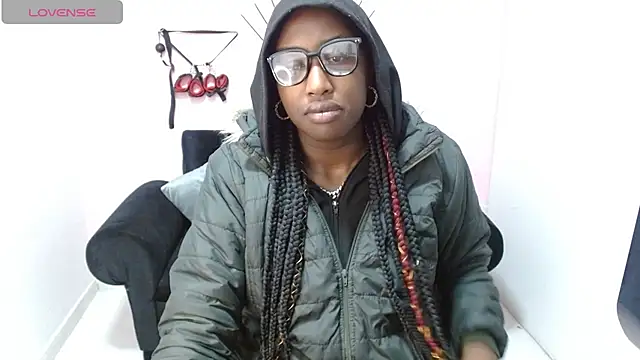 Snapshot of aylany_brunett chatting on 07.29.26 aylany brunett online show from 07.29.26