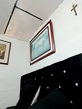 ElizabethWeill online show from 07.18.26