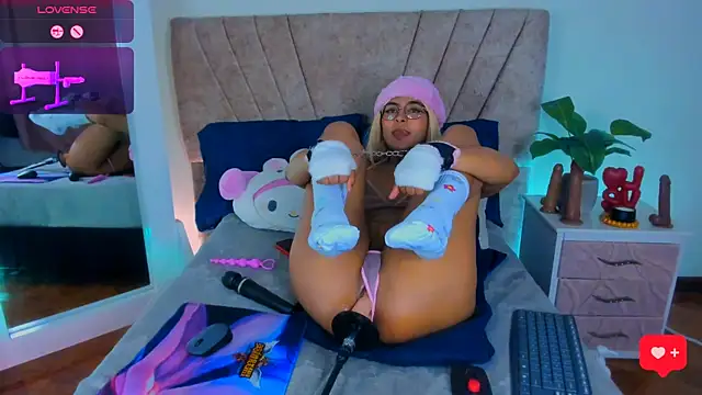 zowiie cute online show from 07.23.26