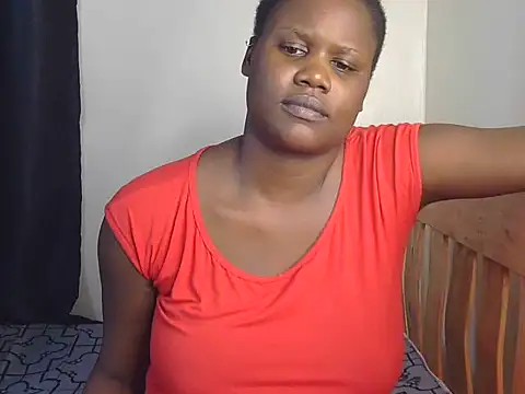 chocolate lunah online show from 07.15.26
