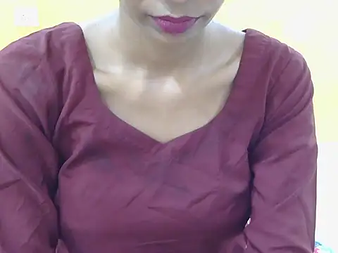 Yours-kavya online show from 07.18.26