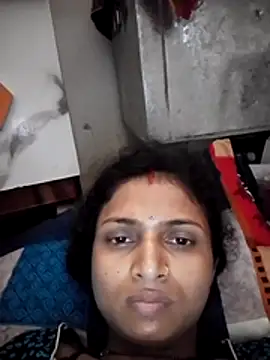 Snapshot of Mahi_902 chatting on 07.26.26 Mahi 902 online show from 07.26.26