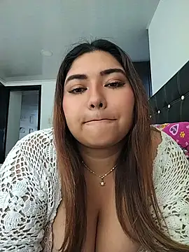 XamantaCurvy online show from 07.16.26