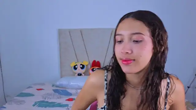 Snapshot of samara_petite1 chatting on 07.27.26 samara petite1 online show from 07.27.26