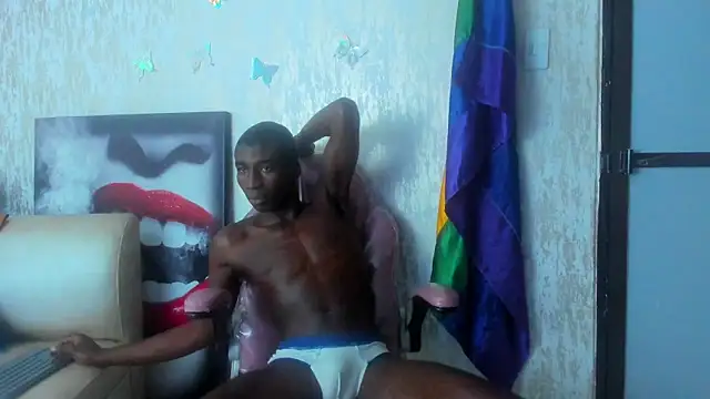 Snapshot of elio_x chatting on 07.28.26 elio x online show from 07.28.26