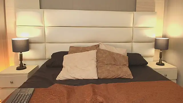 MariaBelenX online show from 07.18.26