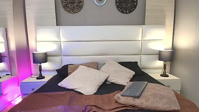 MariaBelenX online show from 07.25.26