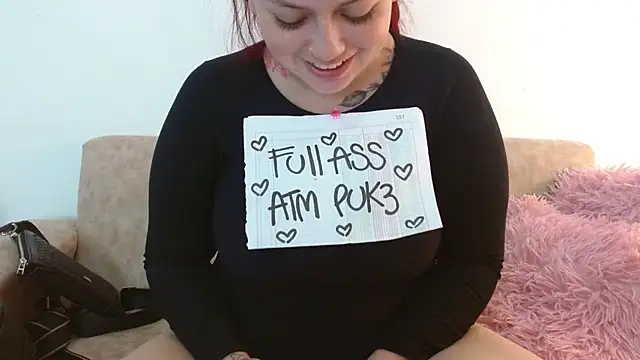 Snapshot of Ariel_nasty_whore chatting on 07.12.26 Ariel nasty whore online show from 07.12.26