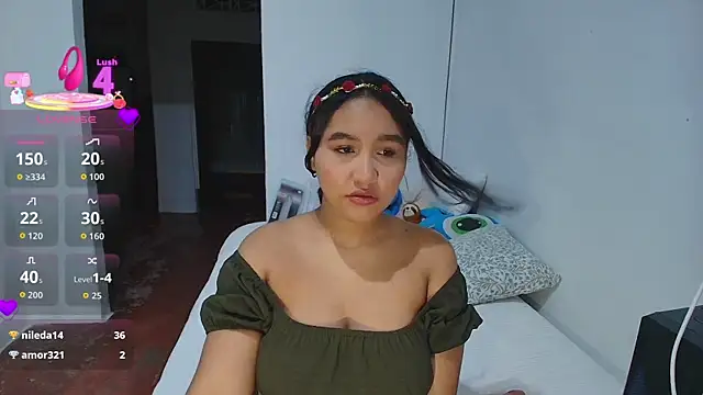 Snapshot of sol-canela chatting on 07.31.26 sol-canela online show from 07.31.26
