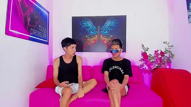Latin twink lyam1 online show from 07.25.26