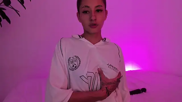 xreeeeviz online show from 07.08.26