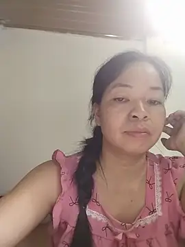 Snapshot of Mina-Xinh68 chatting on 07.30.26 Mina-Xinh68 online show from 07.30.26