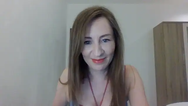 Snapshot of Sweet_Poeme chatting on 07.17.26 Sweet Poeme online show from 07.17.26