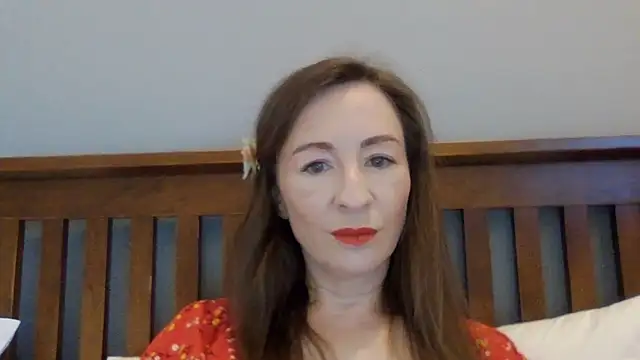 Snapshot of Sweet_Poeme chatting on 07.19.26 Sweet Poeme online show from 07.19.26