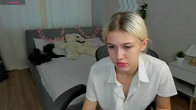 ChloexBarbie online show from 07.26.26