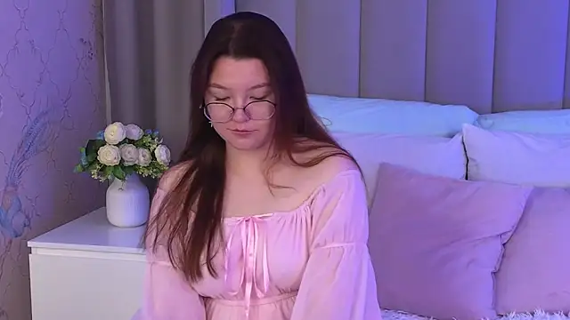 SophiaaBelle online show from 07.10.26