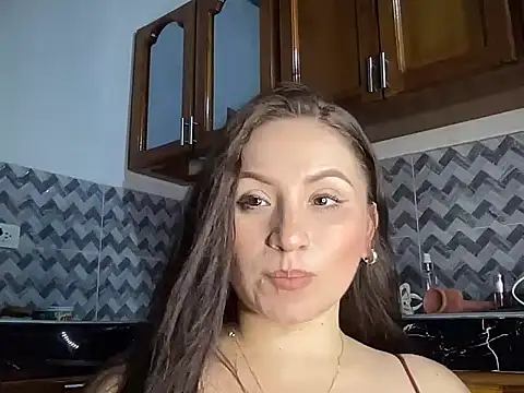EmmaAlba05 online show from 07.14.26