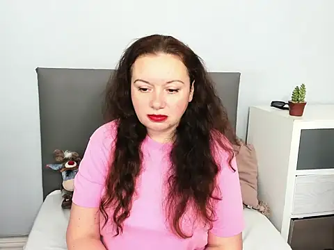 ElisabethLovee online show from 07.10.26