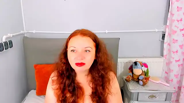 ElisabethLovee online show from 07.17.26