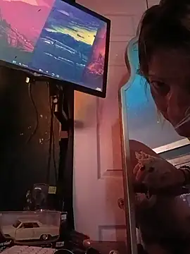 Snapshot of Tiffneycherie chatting on 07.19.26 Tiffneycherie online show from 07.19.26