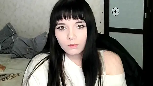 Snapshot of moresunshine chatting on 07.16.26 moresunshine online show from 07.16.26