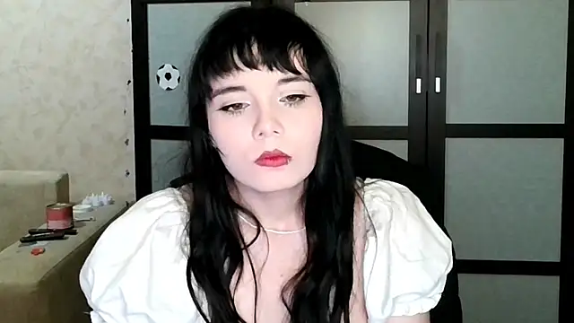 Snapshot of moresunshine chatting on 07.22.26 moresunshine online show from 07.22.26