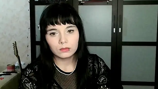 Snapshot of moresunshine chatting on 07.23.26 moresunshine online show from 07.23.26