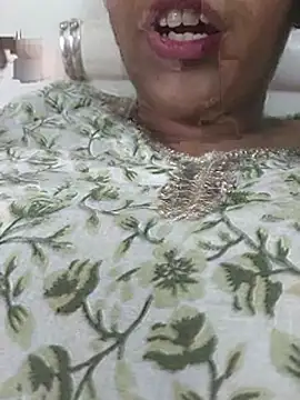 Snapshot of sharmilasingh89 chatting on 07.14.26 sharmilasingh89 online show from 07.14.26