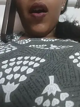 Snapshot of sharmilasingh89 chatting on 07.24.26 sharmilasingh89 online show from 07.24.26