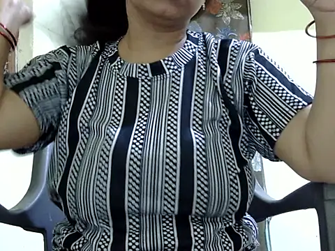 Pyari Hina online show from 07.16.26