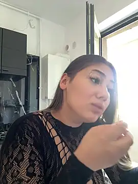 Snapshot of VivianneViolet chatting on 07.14.26 VivianneViolet online show from 07.14.26