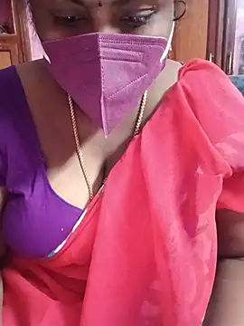 Snapshot of Tamil-lakhmi chatting on 07.29.26 Tamil-lakhmi online show from 07.29.26
